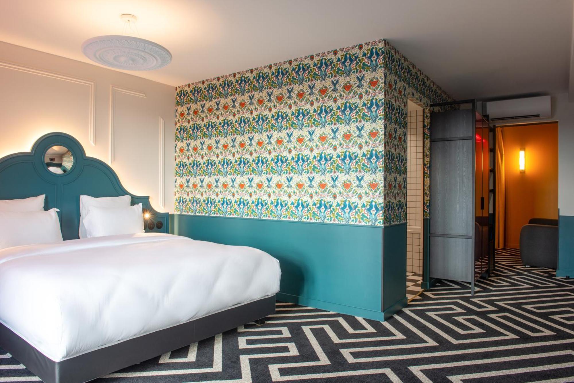 Labe Hotel Tours Centre Gare Exteriör bild
