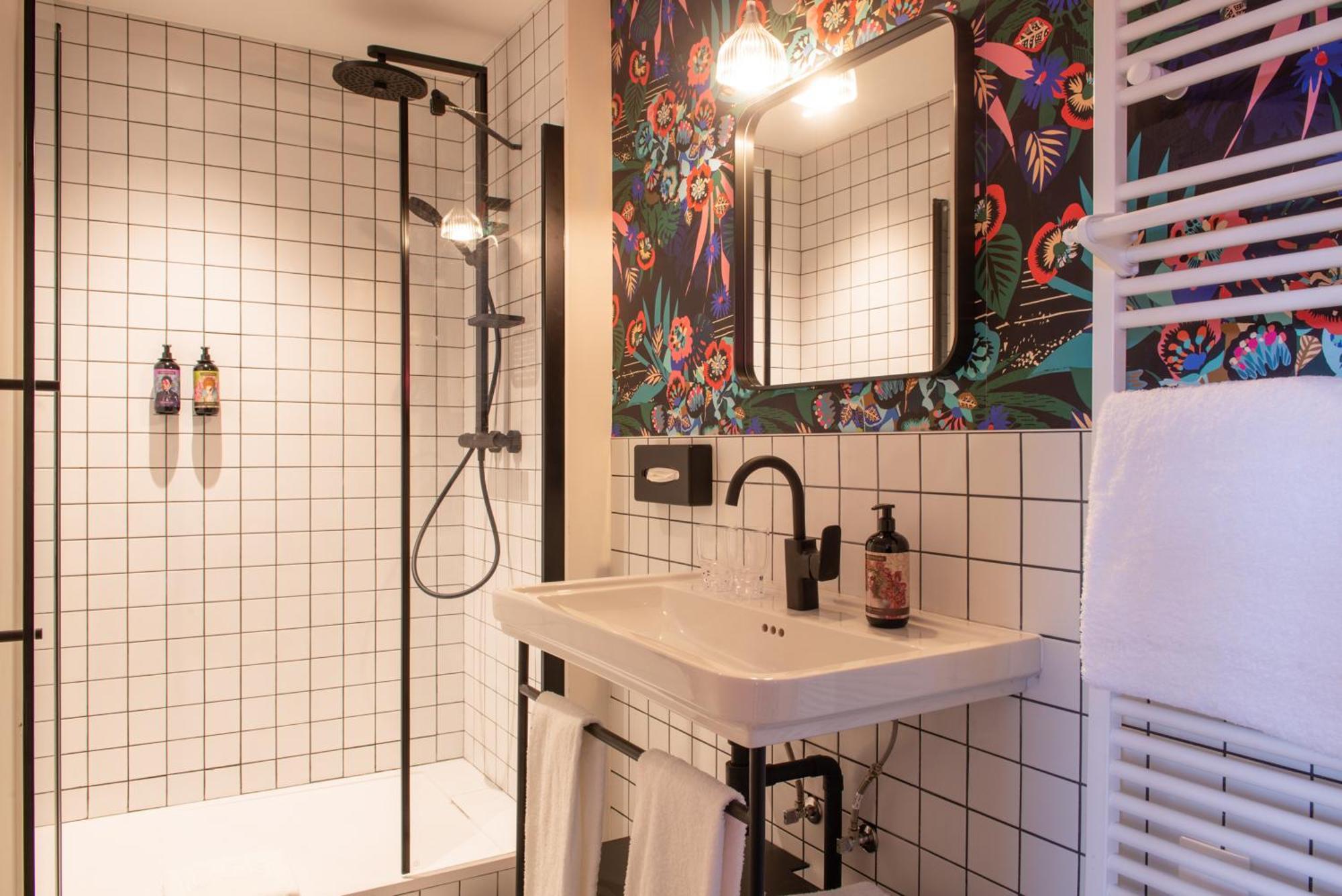 Labe Hotel Tours Centre Gare Exteriör bild