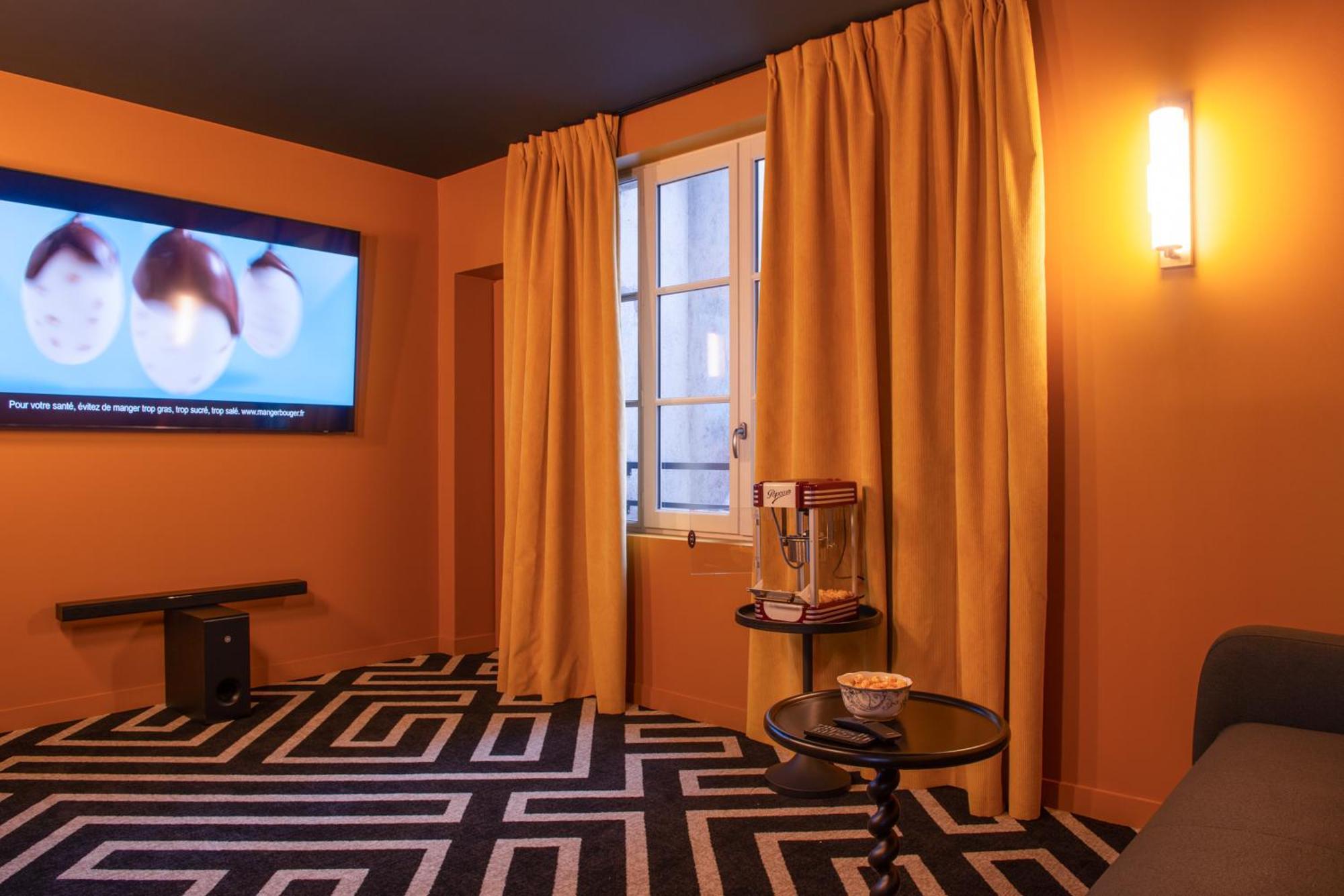 Labe Hotel Tours Centre Gare Exteriör bild