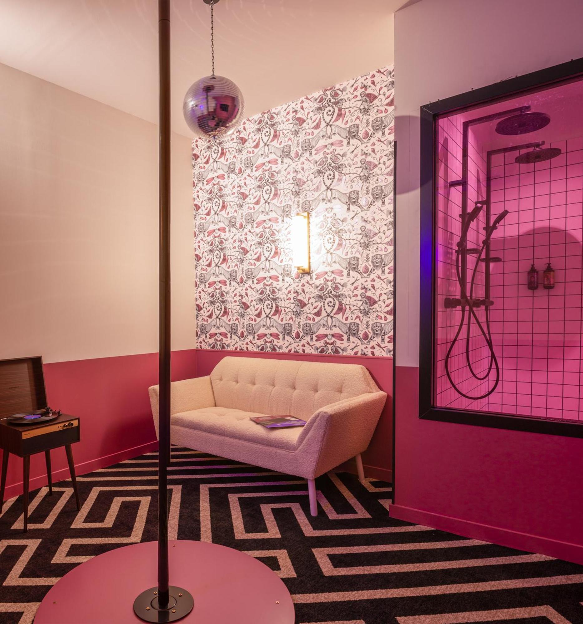 Labe Hotel Tours Centre Gare Exteriör bild
