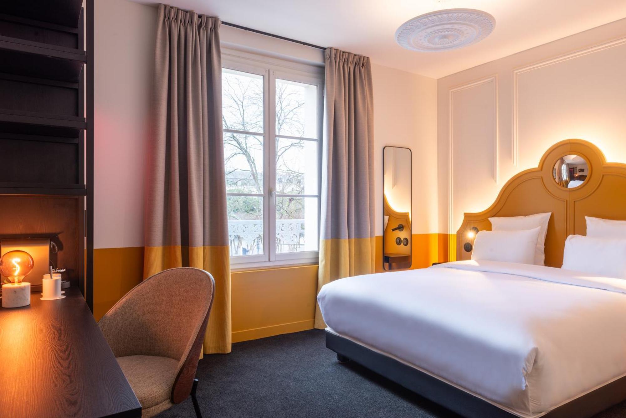 Labe Hotel Tours Centre Gare Exteriör bild